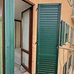 P056 - Porto Recanati, Comodo Trilocale Fronte Mare Apartment *