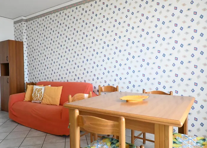 Διαμέρισμα P056 - Porto Recanati, Comodo Trilocale Fronte Mare Porto Recanati